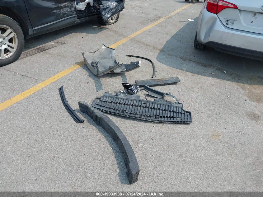 2017 TOYOTA COROLLA LE - 2T1BURHE4HC899156