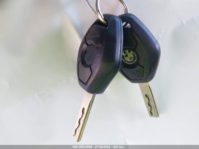 2002 BMW 325 I VIN: WBAEV33452KL68623 Lot: 39933946