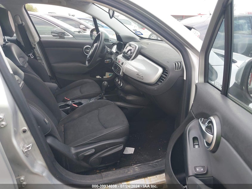 2016 Fiat 500X Pop VIN: ZFBCFXAT8GP381968 Lot: 39934038