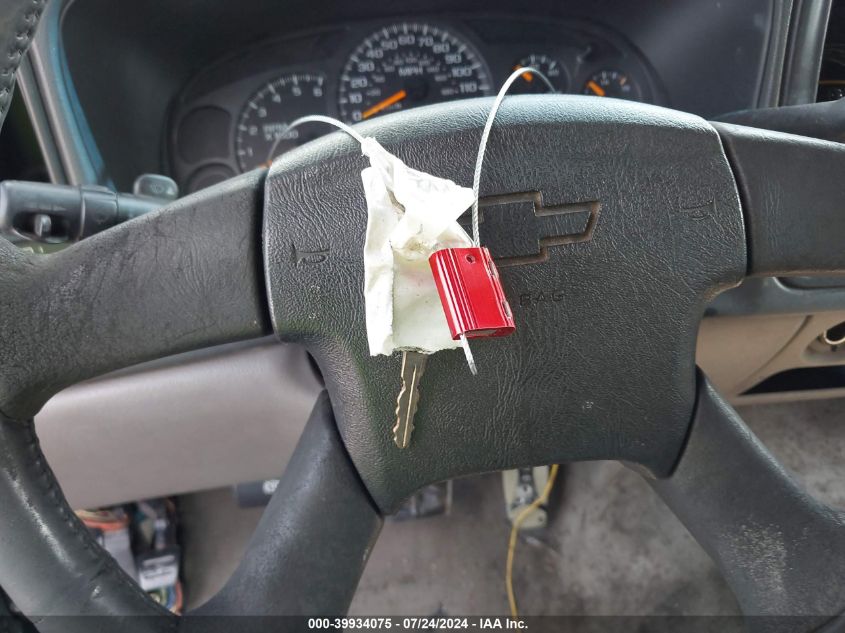 2004 Chevrolet Tahoe Ls VIN: 1GNEC13V94R172563 Lot: 39934075