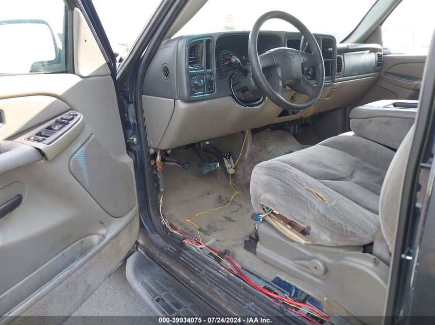 2004 Chevrolet Tahoe Ls VIN: 1GNEC13V94R172563 Lot: 39934075