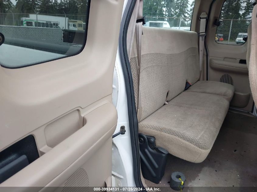 2000 Ford F-150 Lariat/Work Series/Xl/Xlt VIN: 1FTRX17L3YNB22018 Lot: 39934131