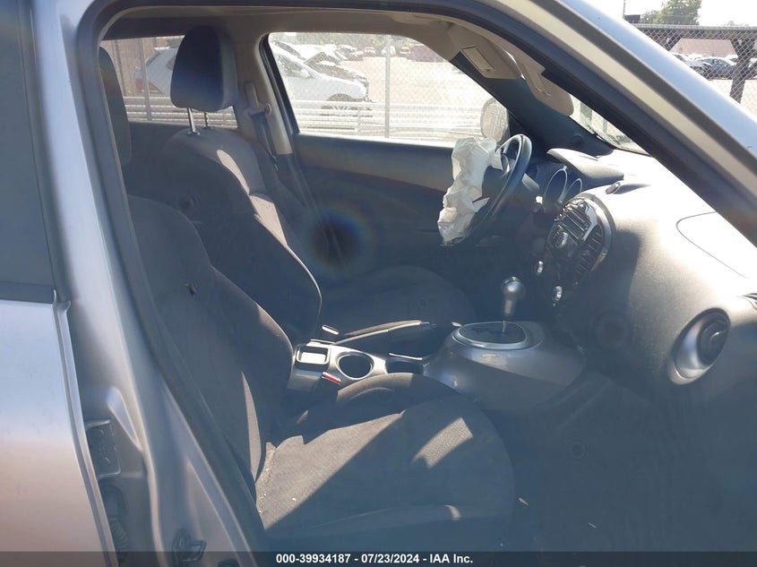 2011 Nissan Juke S/Sv/Sl VIN: JN8AF5MV0BT009227 Lot: 39934187