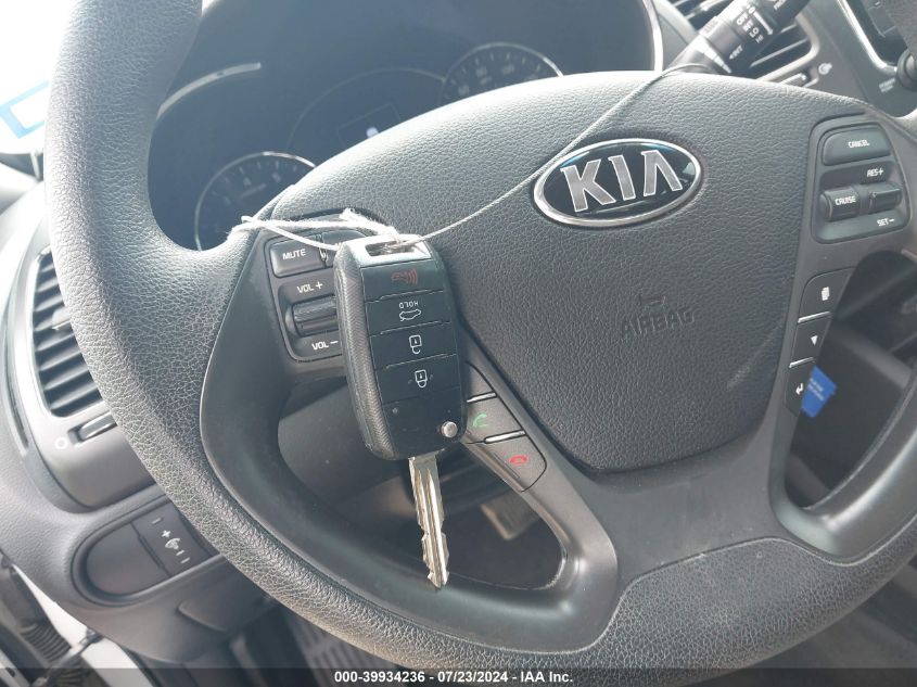 3KPFL4A74HE150619 2017 KIA FORTE - Image 11