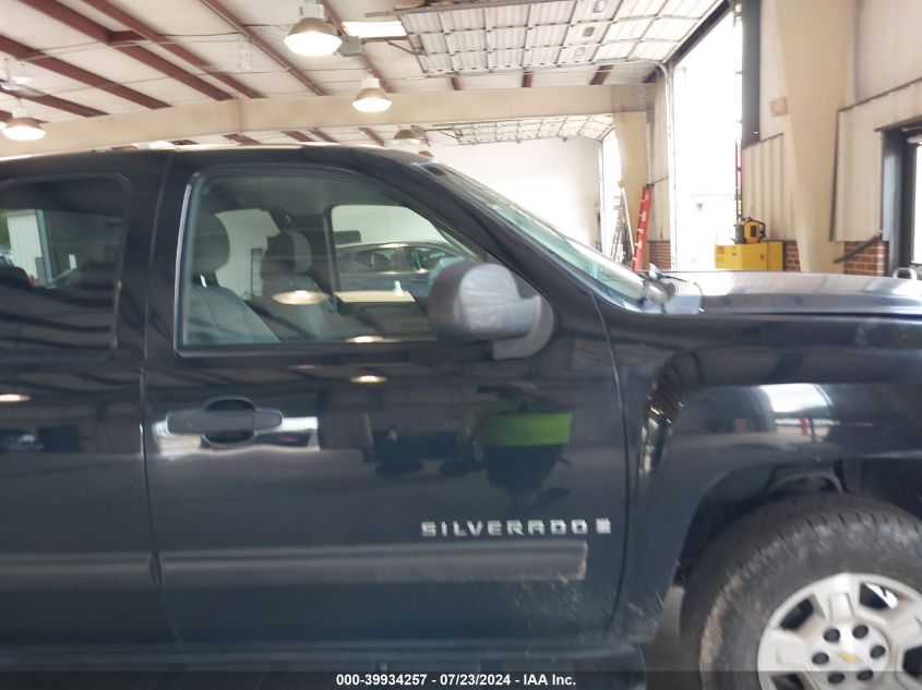 2009 Chevrolet Silverado 1500 Lt VIN: 1GCEC29J29E144623 Lot: 39934257