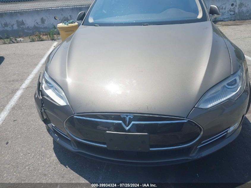 2015 Tesla Model S 70D VIN: 5YJSA1S27FF083124 Lot: 39934324