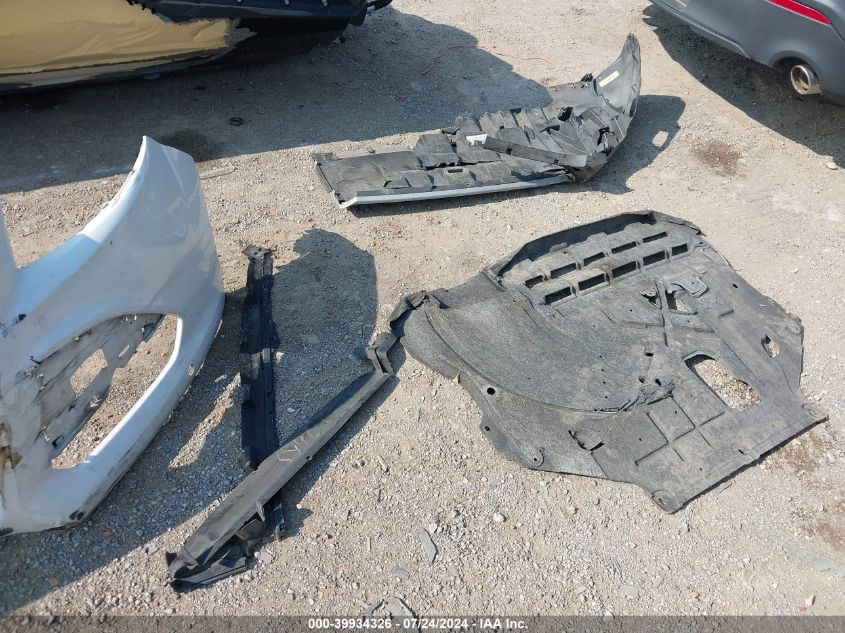 2015 Ford Escape Titanium VIN: 1FMCU0J98FUA07807 Lot: 39934326