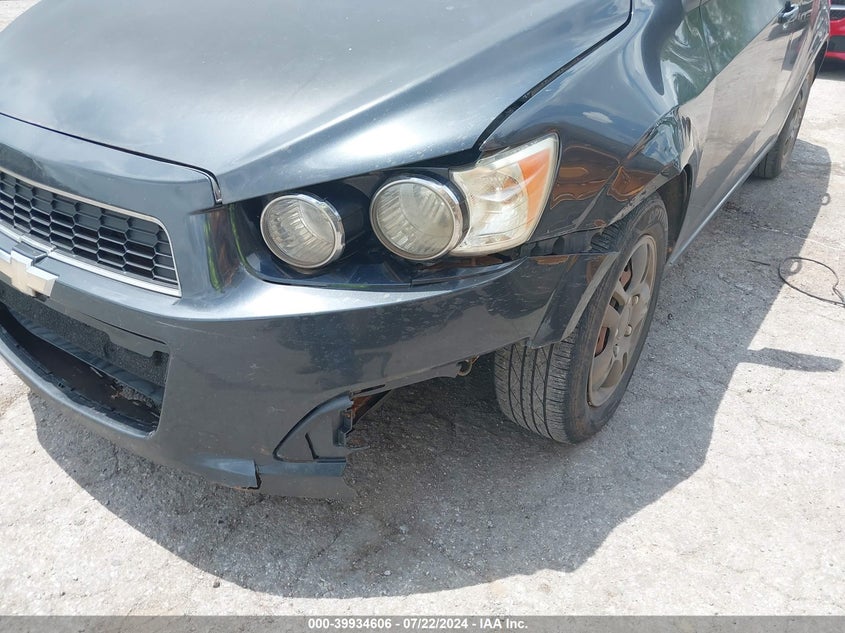 2014 Chevrolet Sonic Ls Auto VIN: 1G1JA5SHXE4227142 Lot: 39934606