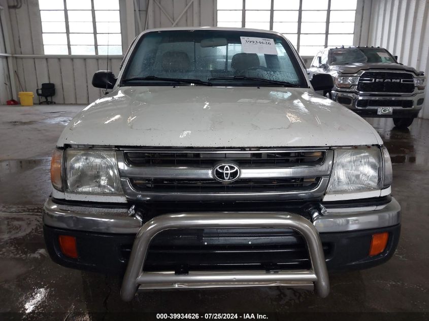 2000 Toyota Tacoma VIN: 5TENL42N3YZ700488 Lot: 39934626