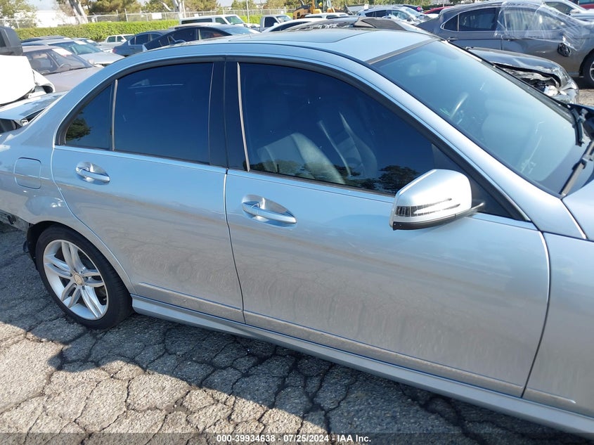 2014 Mercedes-Benz C 250 Luxury/Sport VIN: WDDGF4HB6EA946086 Lot: 39934638