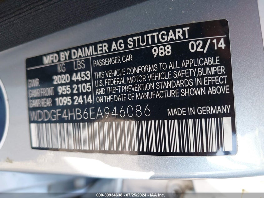 2014 Mercedes-Benz C 250 Luxury/Sport VIN: WDDGF4HB6EA946086 Lot: 39934638