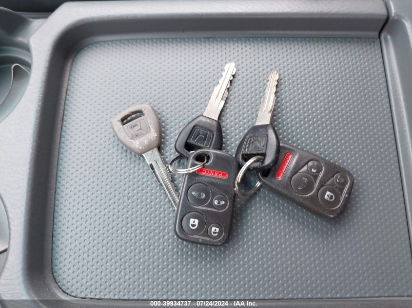 2002 Honda Odyssey Exl VIN: 5FNRL18972B032357 Lot: 39934737