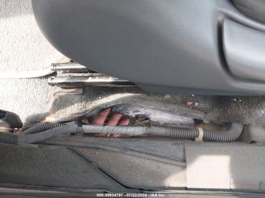 2003 Honda Civic Lx VIN: 2HGES16523H609827 Lot: 39934797