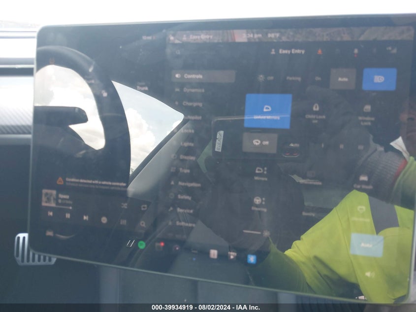 2021 Tesla Model 3 Standard Range Plus Rear-Wheel Drive VIN: 5YJ3E1EA8MF100733 Lot: 39934919