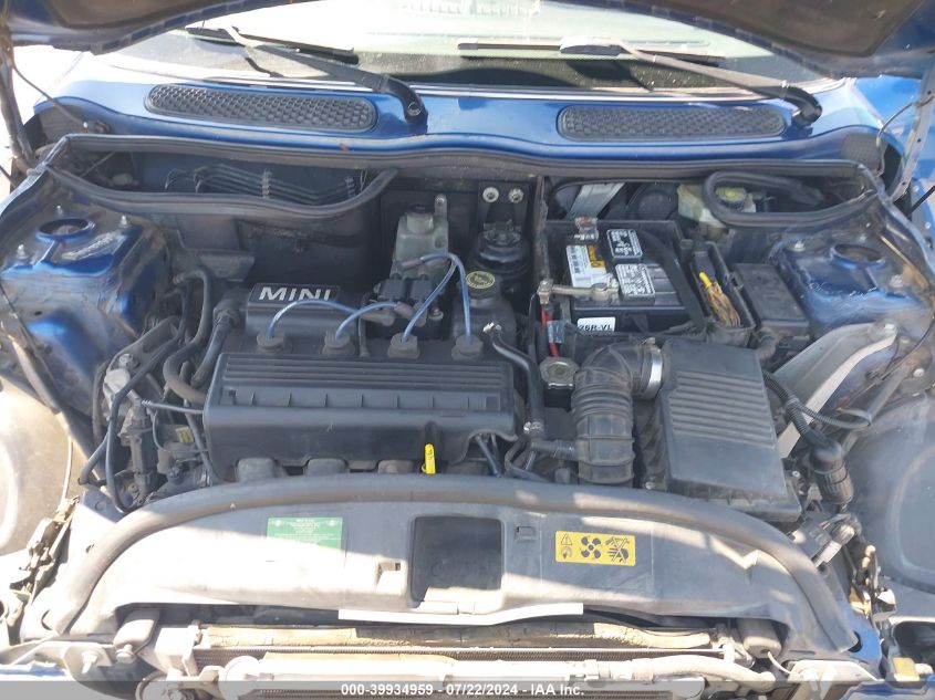2008 Mini Cooper VIN: WMWRF33558TG19489 Lot: 39934959