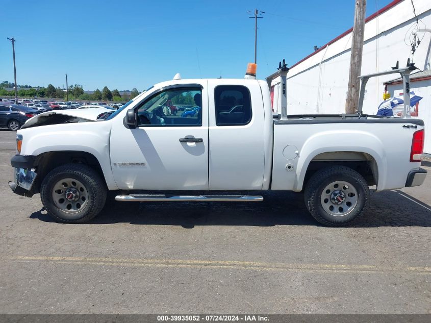 2008 GMC Sierra 1500 Work Truck VIN: 1GTEK190X8Z289033 Lot: 39935052