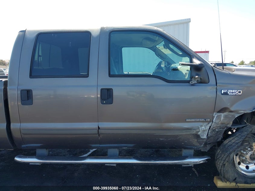 2003 Ford F-250 Lariat/Xl/Xlt VIN: 1FTNW21F43EA69588 Lot: 39935060