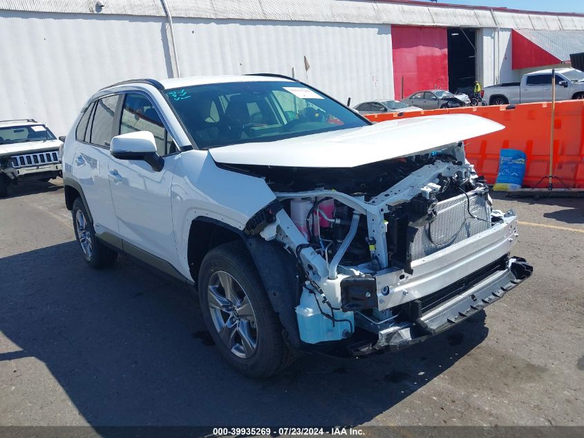 VIN JTMMWRFV1RD245581 2024 Toyota RAV4, Hybrid LE no.1