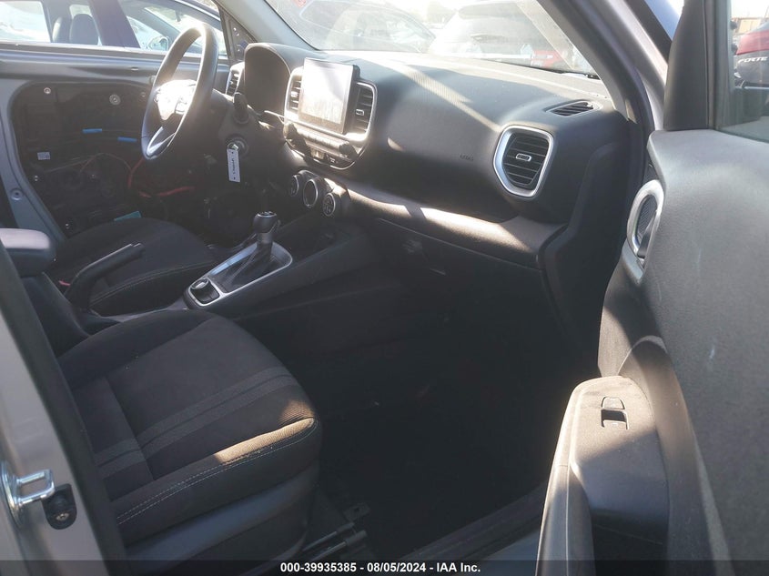2021 Hyundai Venue Sel VIN: KMHRC8A37MU127084 Lot: 39935385