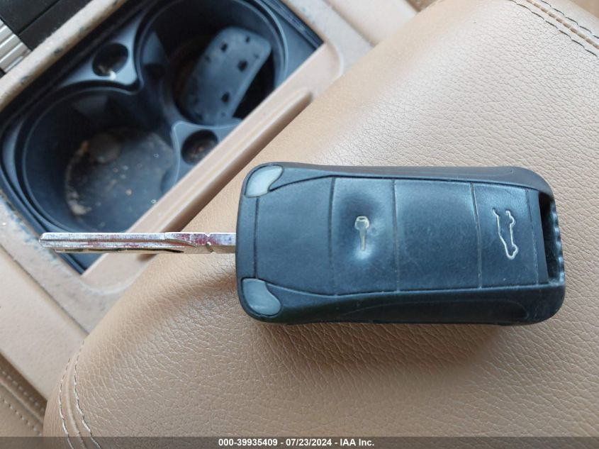 2004 Porsche Cayenne S VIN: WP1AB29P64LA64489 Lot: 39935409