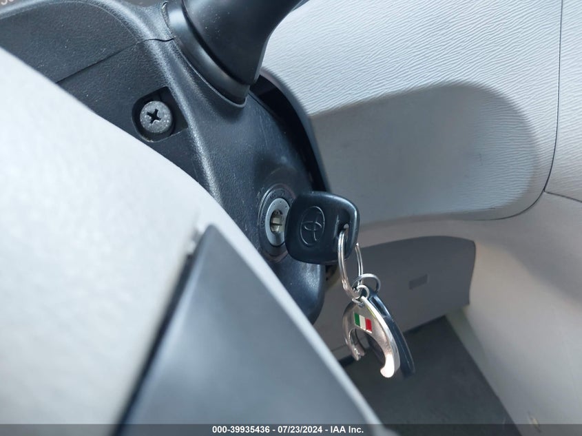 2011 Toyota Sienna Le V6 VIN: 5TDKK3DC2BS056479 Lot: 39935436