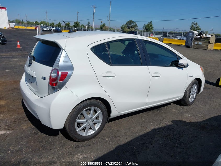 2013 Toyota Prius C Four VIN: JTDKDTB39D1054547 Lot: 39935558