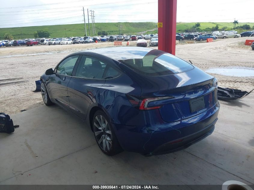 5YJ3E1EA1RF729404 Tesla Model 3 REAR-WHEEL DRIVE 3