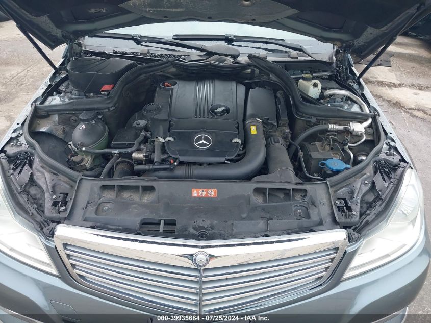 2012 Mercedes-Benz C 250 Luxury/Sport VIN: WDDGF4HB0CR217435 Lot: 39935684
