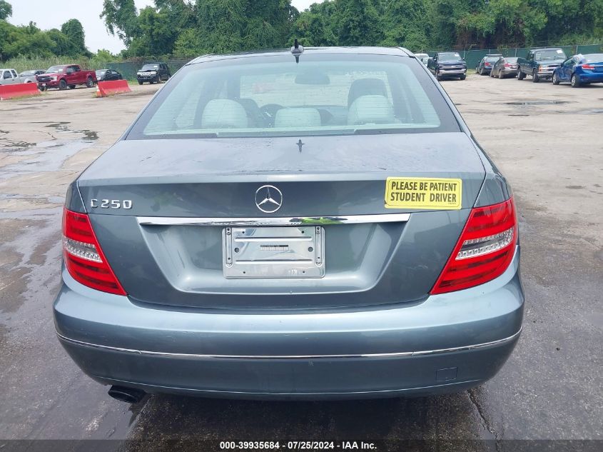 2012 Mercedes-Benz C 250 Luxury/Sport VIN: WDDGF4HB0CR217435 Lot: 39935684