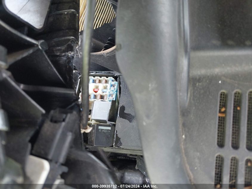 2016 Ford Escape Titanium VIN: 1FMCU9JXXGUB33719 Lot: 39935732