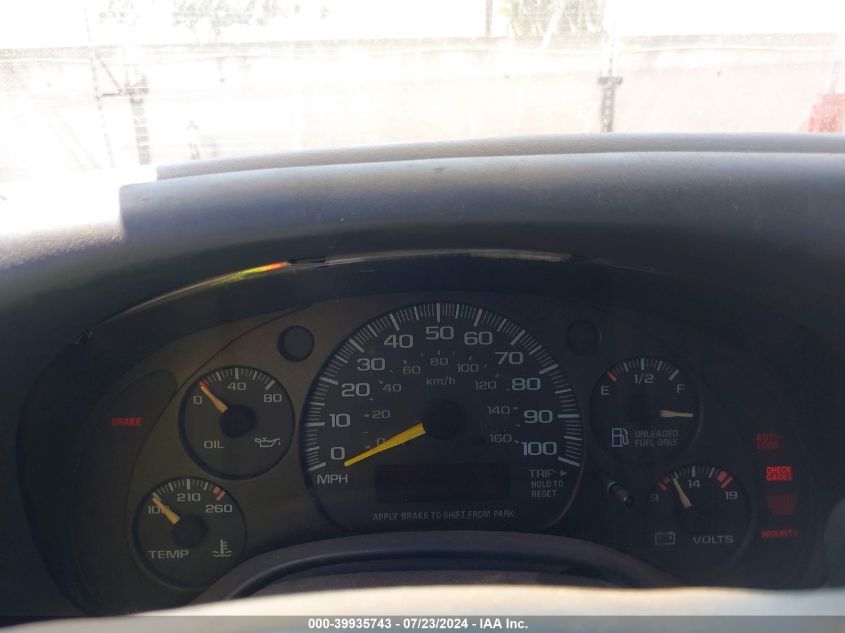 2000 Chevrolet Express VIN: 1GCFG25W9Y1210035 Lot: 39935743