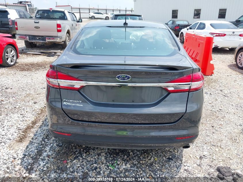 2017 Ford Fusion S VIN: 3FA6P0G70HR402613 Lot: 39935769