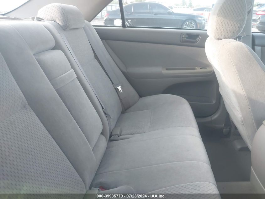 2003 Toyota Camry Le VIN: 4T1BE32K73U737392 Lot: 39935770