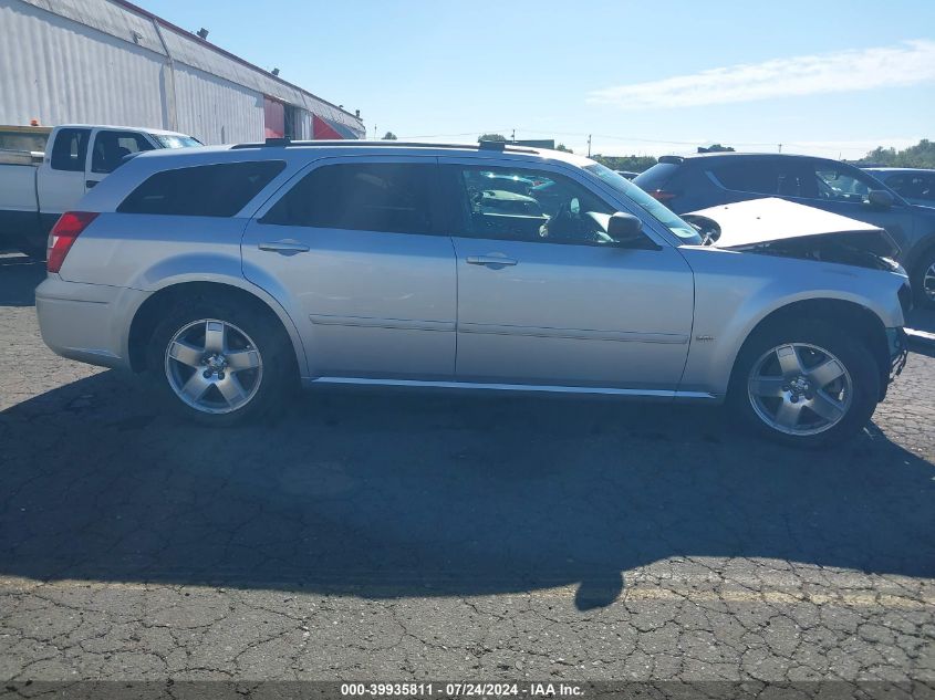 2005 Dodge Magnum Sxt VIN: 2D4GZ48V15H579422 Lot: 39935811