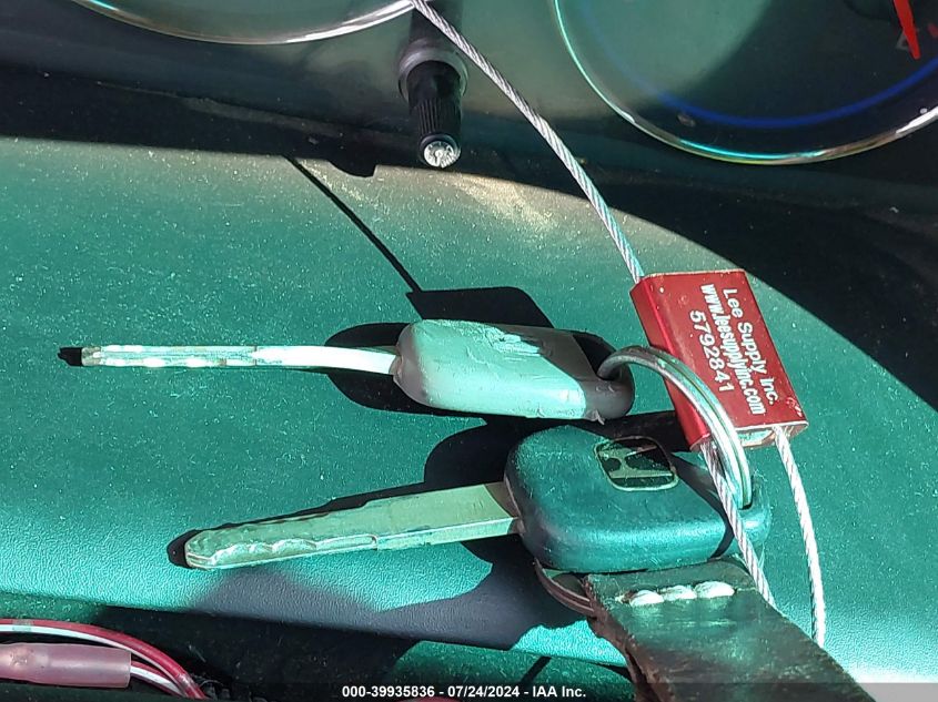 2003 Honda Civic Lx VIN: 2HGES15563H587526 Lot: 39935836