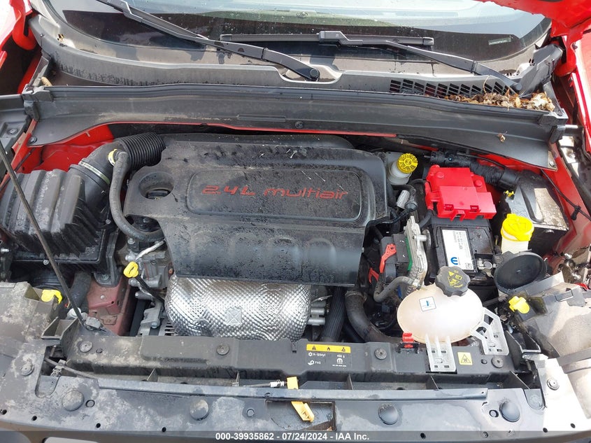 VIN ZACNJDBB2MPM35883 2021 JEEP RENEGADE LATITUDE