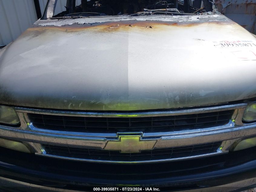 2004 Chevrolet Tahoe Ls VIN: 1GNEC13V84R262061 Lot: 39935871