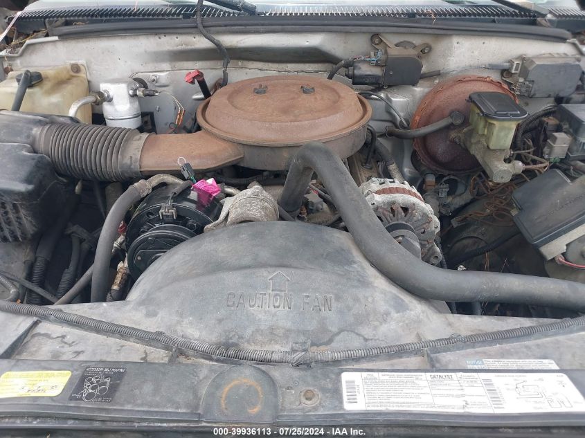 1995 Chevrolet Tahoe K1500 VIN: 3GNEK18KXSG108952 Lot: 39936113