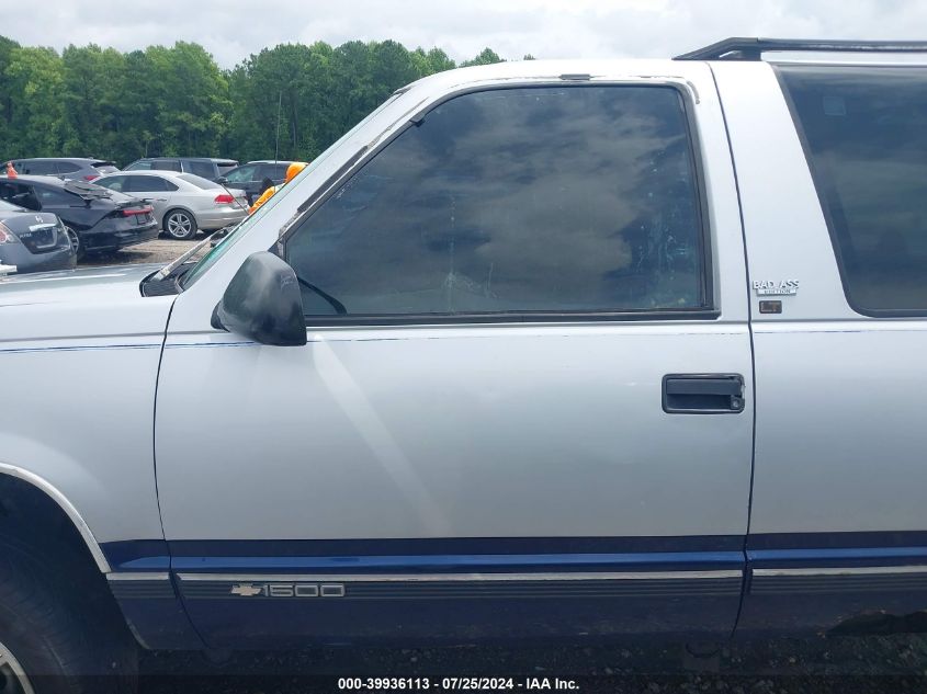 1995 Chevrolet Tahoe K1500 VIN: 3GNEK18KXSG108952 Lot: 39936113