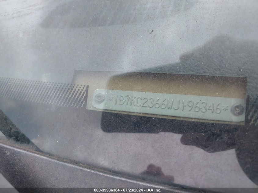 1998 Dodge Ram 2500 VIN: 1B7KC2366WJ196346 Lot: 39936384