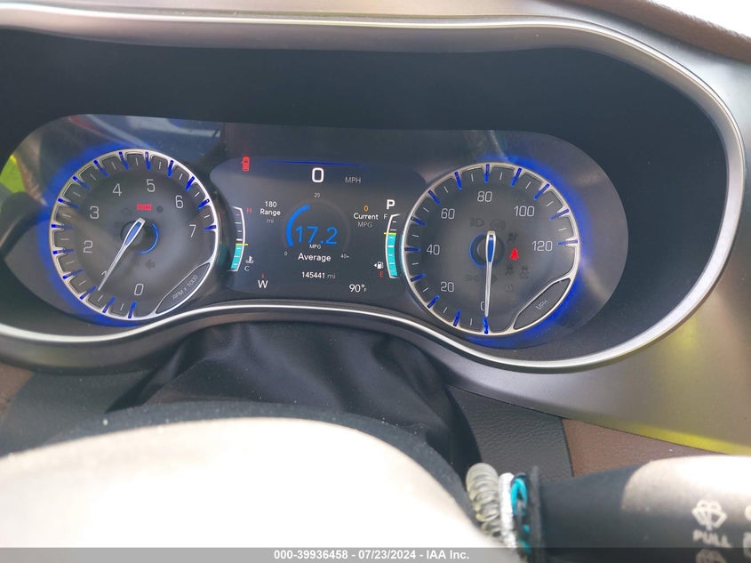 2017 CHRYSLER PACIFICA LIMITED - 2C4RC1GGXHR553683