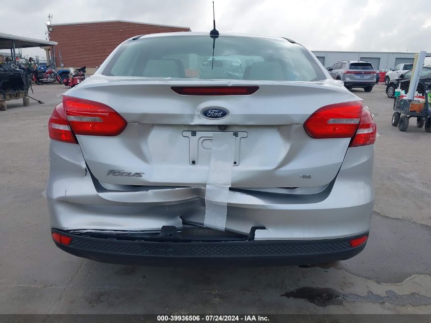 1FADP3F24JL295939 2018 Ford Focus Se