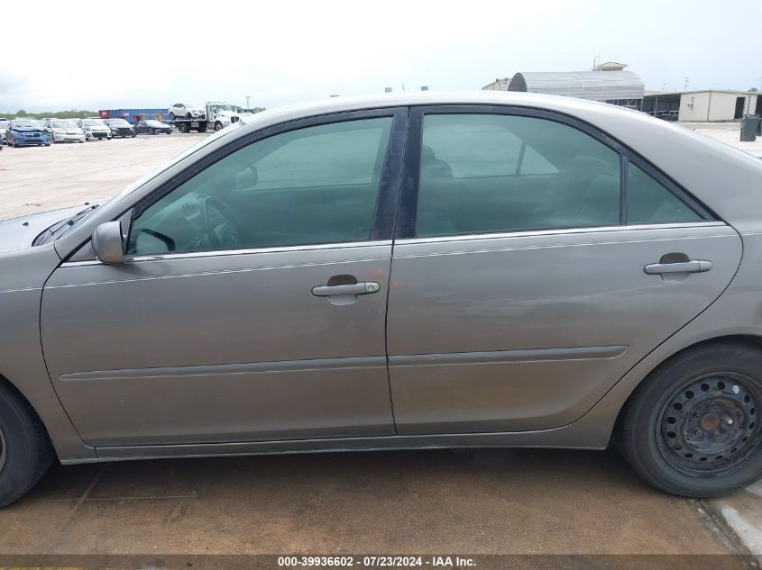 2003 Toyota Camry Le VIN: 4T1BE32K53U735236 Lot: 39936602