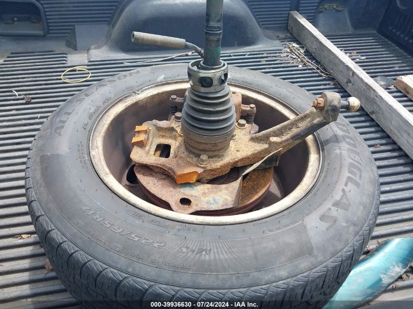 1998 Ford F-150 Lariat/Standard/Xl/Xlt VIN: 1FTZX18W7WNA27807 Lot: 39936630