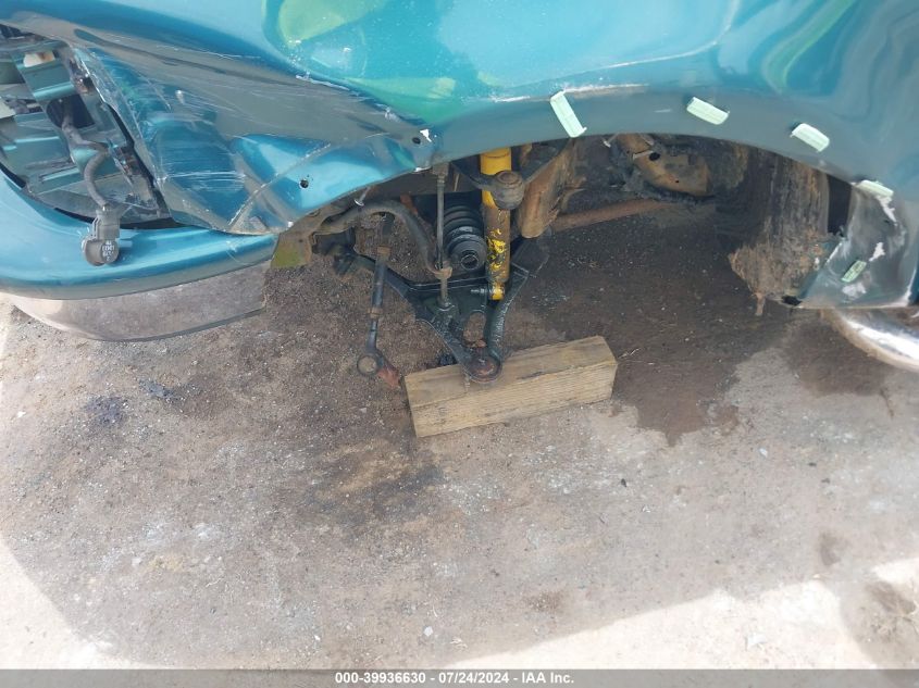 1998 Ford F-150 Lariat/Standard/Xl/Xlt VIN: 1FTZX18W7WNA27807 Lot: 39936630