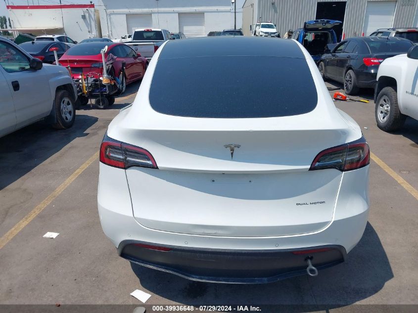 2022 Tesla Model Y Long Range Dual Motor All-Wheel Drive VIN: 7SAYGDEE2NF341437 Lot: 39936648