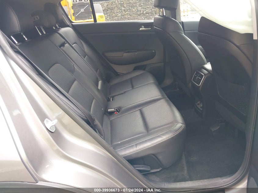 2017 KIA SPORTAGE EX - KNDPNCAC2H7222410