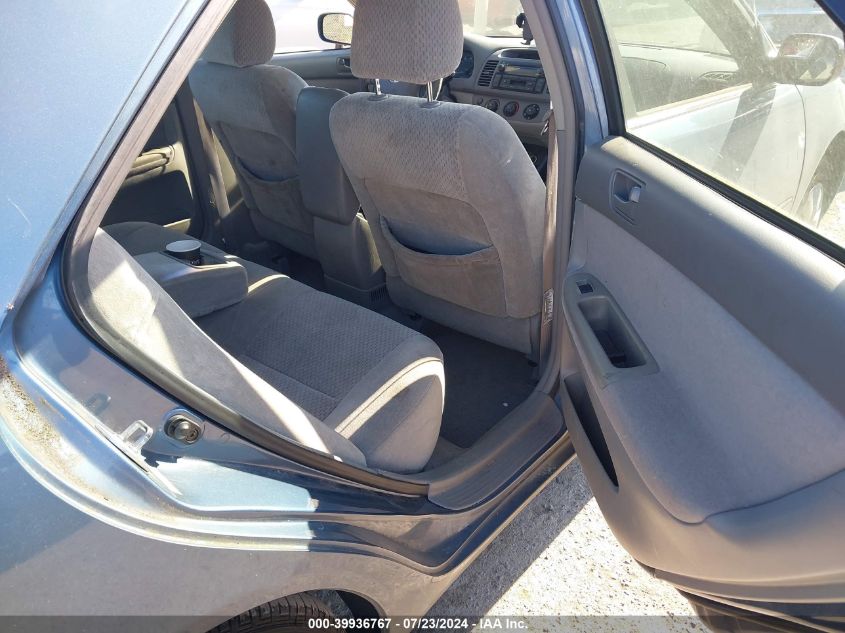 2004 Toyota Camry Le VIN: 4T1BE32K94U789026 Lot: 39936767