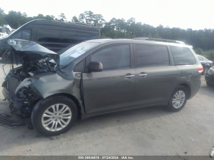 5TDYK3DCXFES47725 2015 Toyota Sienna Xle/Limited