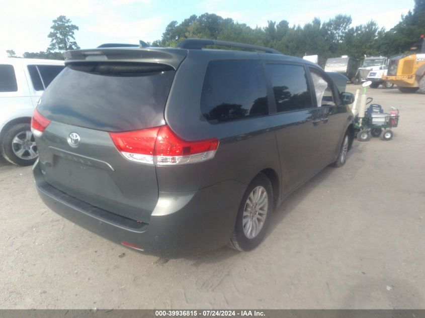 5TDYK3DCXFES47725 2015 Toyota Sienna Xle/Limited